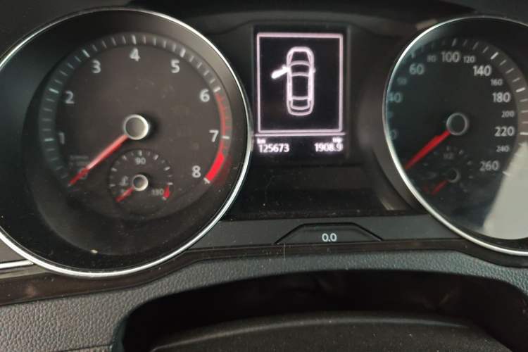 Used Volkswagen Magotan 2018 330TSI DSG Advanced Model
