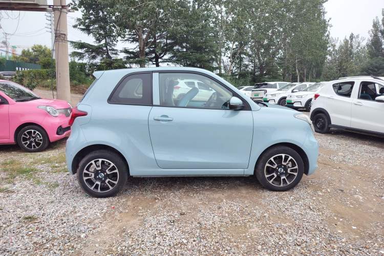 Used Brilliance Xinri i03 2021 318 km 31.45 kWh
