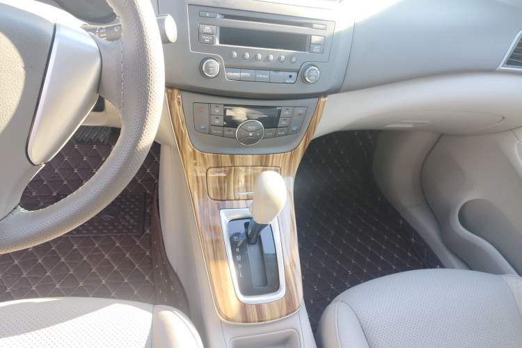 Used Nissan Sylphy 2014 1.6XV CVT Deluxe Edition
