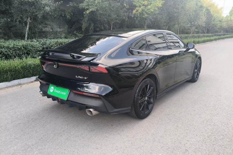 Used Changan UNI-V 2022 1.5T Prestige Version
