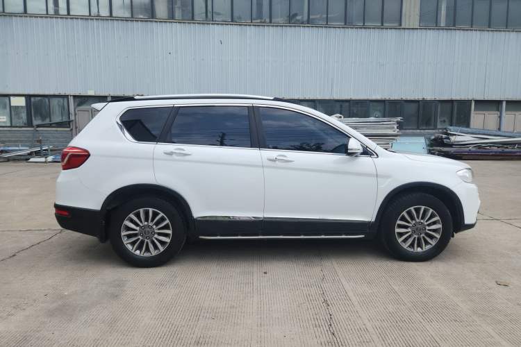 Used Haval H6 2015 Sport Edition 1.5T Automatic Two-Wheel Drive Luxury Model
