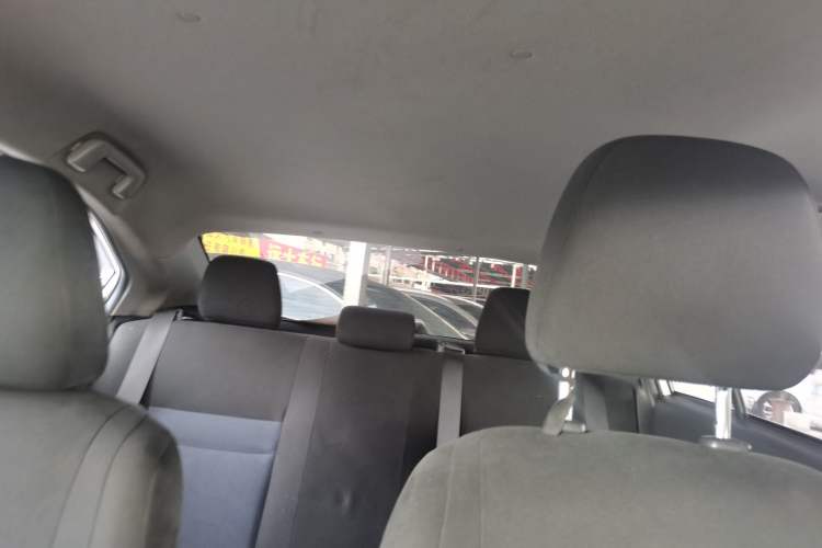 Used Toyota YARiS L 2021 1.5L CVT Leading Edition
