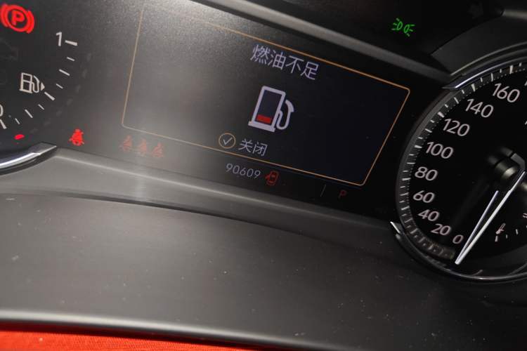 Used Cadillac XT4 2018 28T Two-Wheel Drive Tech Version
