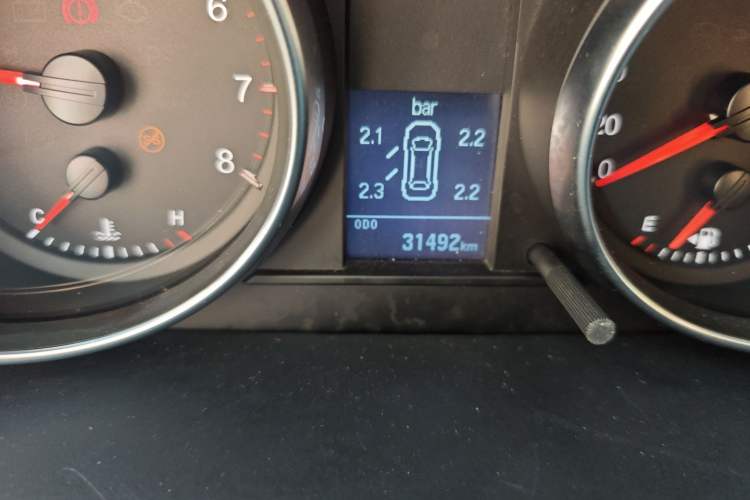 Used Haval M6 2019 1.5T Manual Two-Wheel Drive Urban Version China VI Standard
