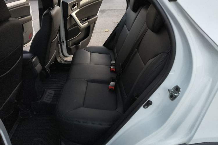 Used  Refine S3 2016 1.5L Manual Luxury Model
