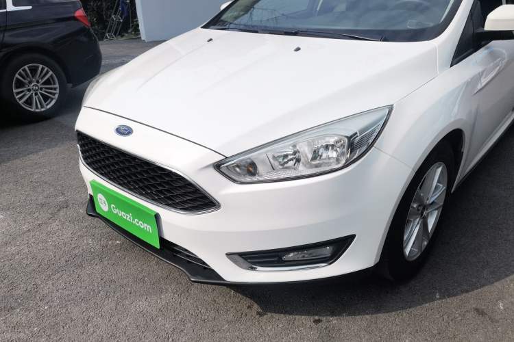 Used Ford Focus 2017 Hatchback 1.6L Manual Fashion Edition SmartDrive Version