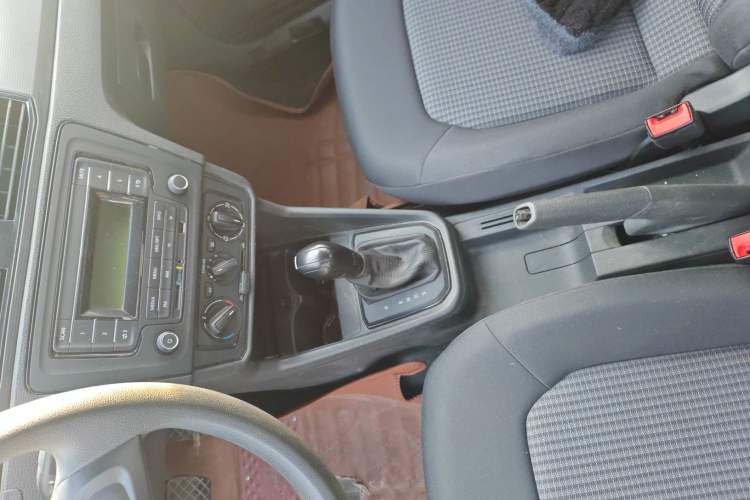 Used Volkswagen Santana 2016 1.6L Automatic Fashion Edition
