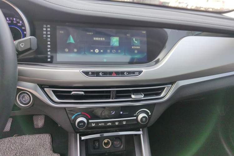 Used Changan Eado 2019 High-Energy Edition 1.6L GDI Manual Pioneer Model China VI Standard
