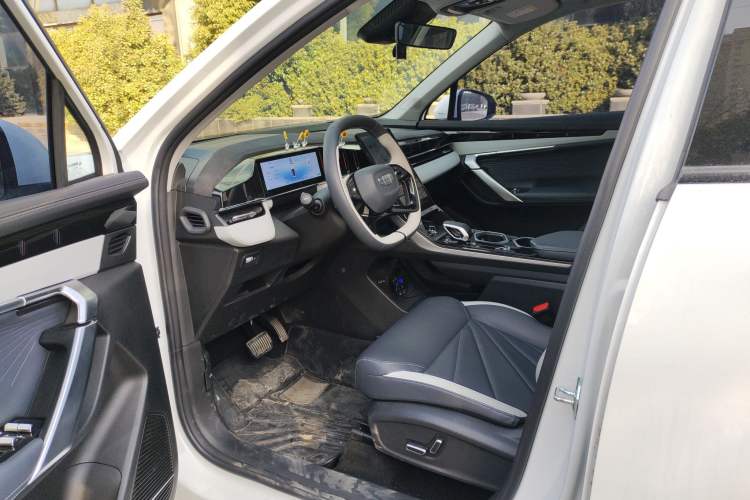 Used Geely Auto FX11 2023 1.5TD DCT Glory Edition