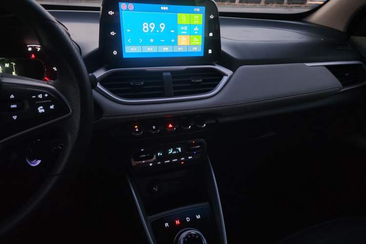 Used Baojun 510 2017 1.5L Automatic Fashion Model