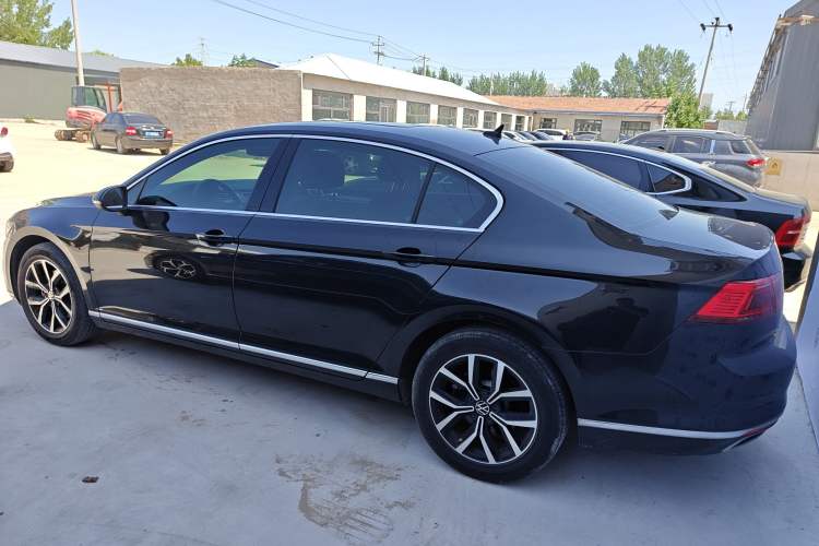 Used Volkswagen Magotan 2020 330TSI DSG Leading Model
