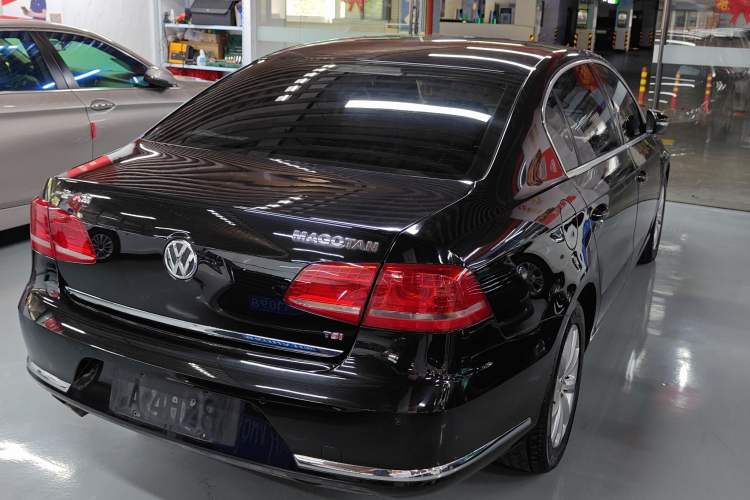 Used Volkswagen Magotan 2016 1.8TSI Smart Enjoyment Leading Model
