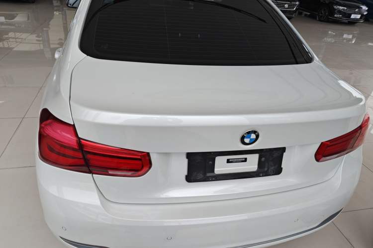 Used BMW 3 Series 2019 320Li Fashion Model
