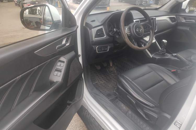 Used Great Wall Poer 2019 2.0T Commercial Version Manual Diesel 4x4 Elite Standard Box GW4D20M
