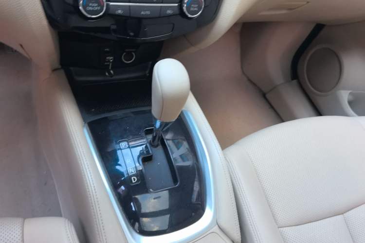 Used Nissan X-Trail 2014 2.0L CVT Comfort Edition 2WD