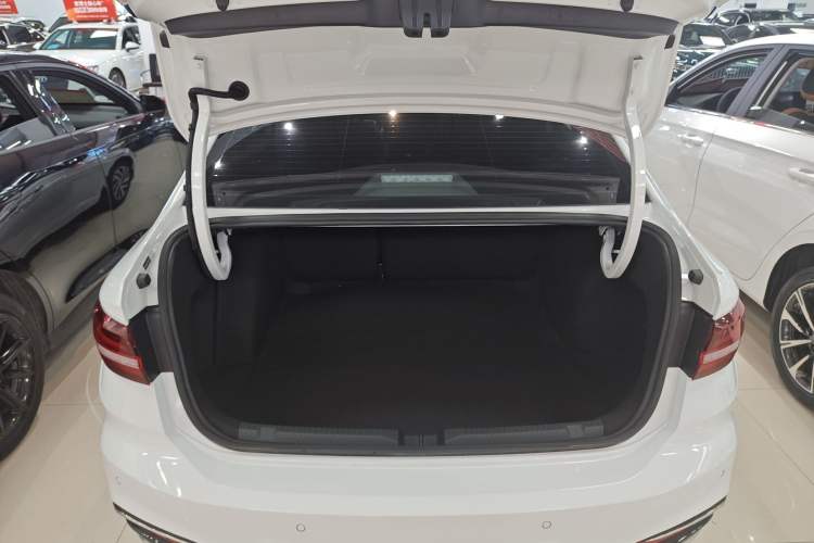 Used Volkswagen Lavida 2024 300TSI DSG Starry Sky Leading Edition
