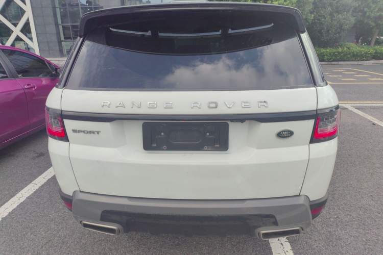 Used Land Rover Range Rover Sport 2020 3.0 L6 SE
