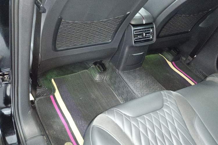 Used Hongqi HS5 2023 2.0T Qixiang Pro Edition
