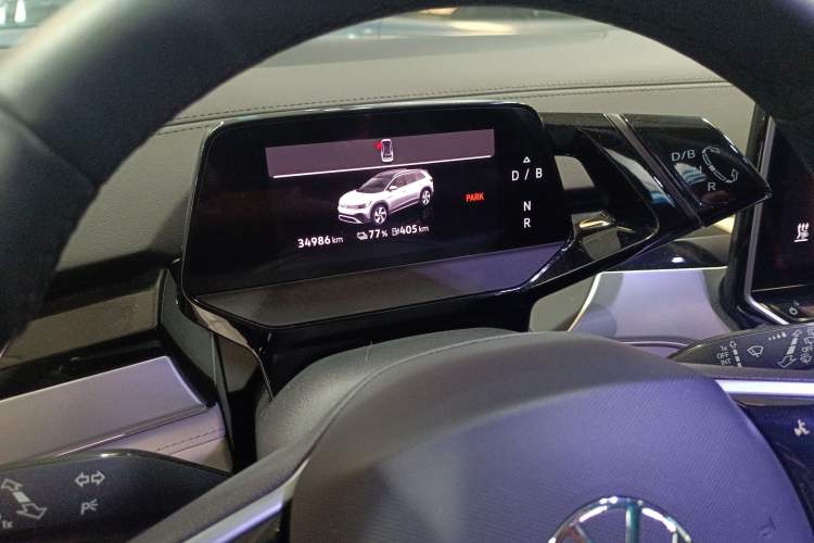 Used Volkswagen ID.6 CROZZ 2022 Long-Range PURE+ Edition
