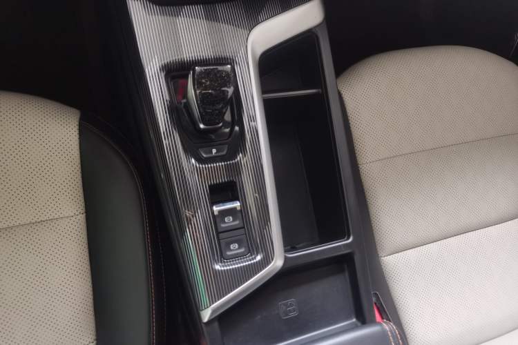 Used Haval LHERY 2021 High-Performance Version 1.5T Golden Rabbit
