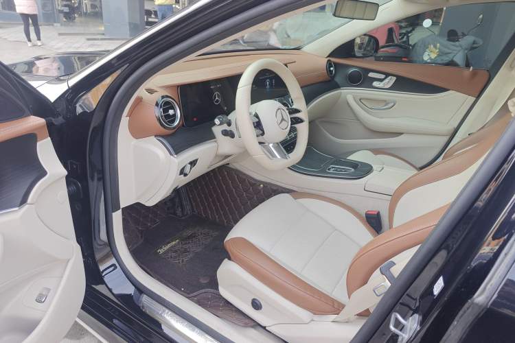 Used Mercedes-Benz E-Class 2021 E 300 L Sporty and Stylish Model
