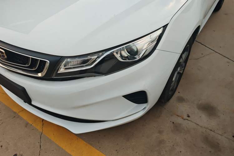 Used Geely Auto Emgrand GL 2018 1.8L Manual Elite Smart Connectivity Version
