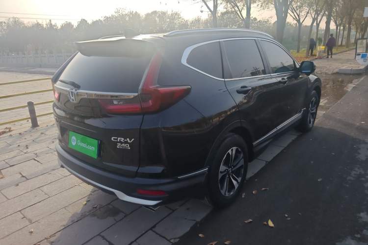 Used Honda CR-V 2021 240TURBO CVT 2WD Fashion Edition
