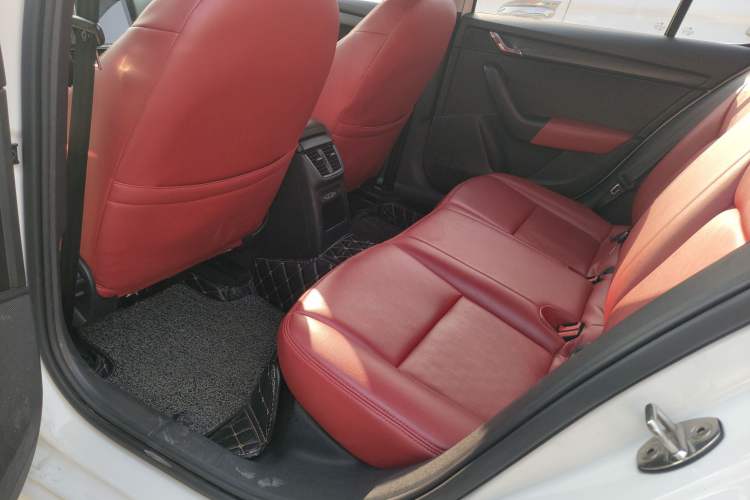 Used Skoda Octavia 2020 1.5L Manual Standard Edition