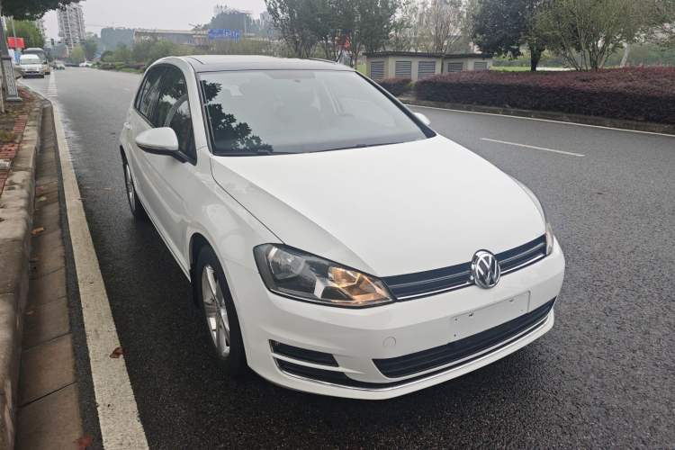 Used Volkswagen Golf 2014 1.6L Automatic Comfort Model
