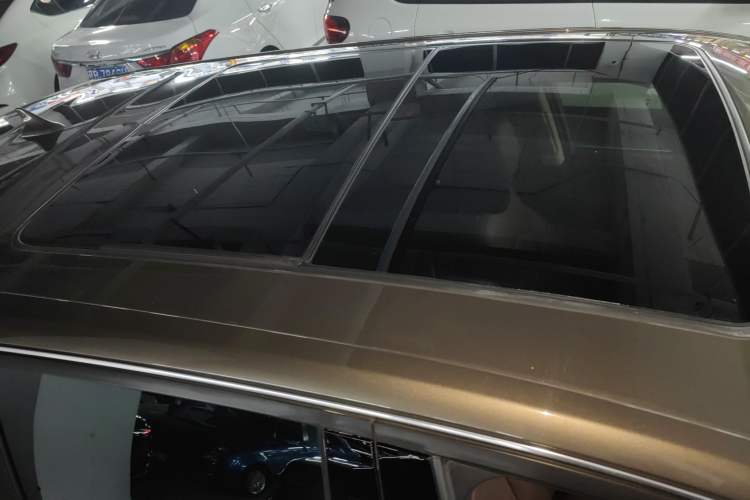 Used Buick Envision 2014 28T Four-Wheel Drive Elite Model
