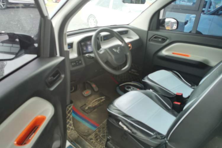 Used Wuling Hongguang MINIEV 2020 Zizai Version Lithium-NMC
