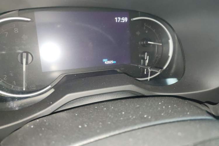 Used Toyota RAV4 2021 2.0L CVT Two-Wheel Drive Fashion PLUS Edition
