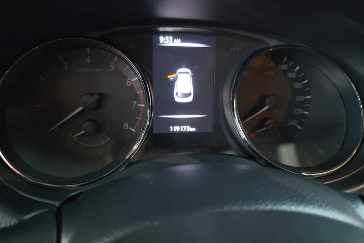 Used Nissan X-Trail 2019 2.5L CVT Smart Connect Luxury Edition 4WD
