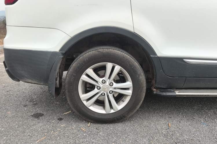 Used HYOSOW S3 2014 1.5L Comfort Version China IV Emission Standard
