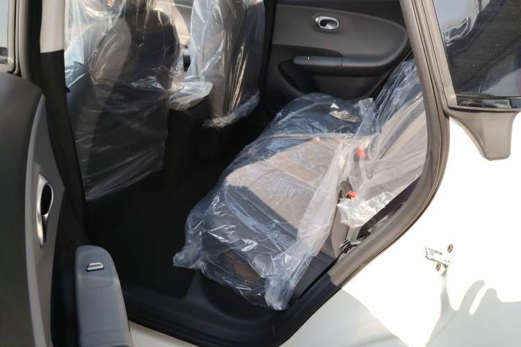 Used Dongfeng NAMMI 01 
