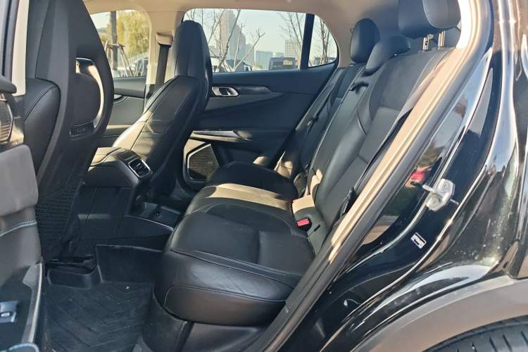 Used Lynk & Co 01 EM-P 2018 1.5T PHEV Jing Guo V
