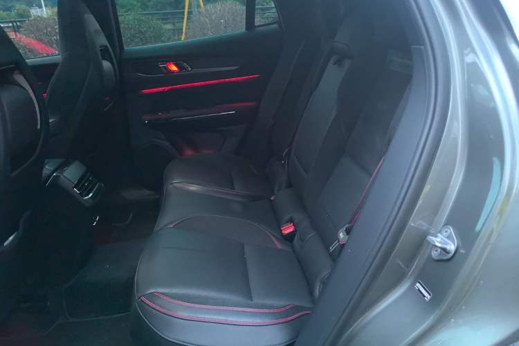 Used Lynk & Co 05 2020 2.0TD Four-Wheel Drive HypeHalo
