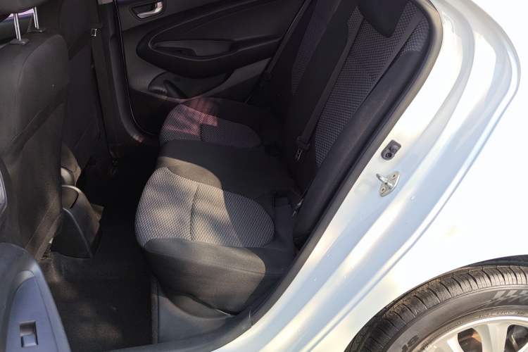 Used Hyundai Verna 2017 1.4L Manual Huancai Edition China V Standard