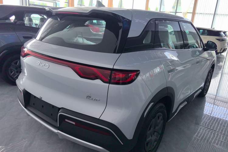 Used BYD Yuan UP 2024 401 km Active Version
