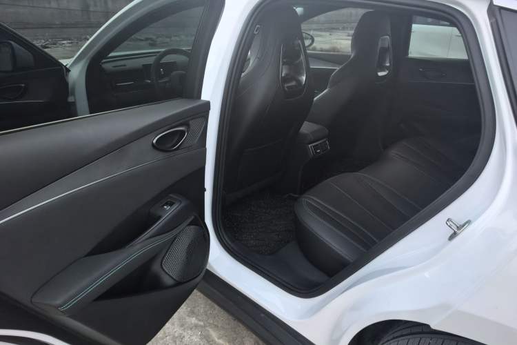 Used BYD Seal 06 New Energy 2024 DM-i 120KM Prestige Model