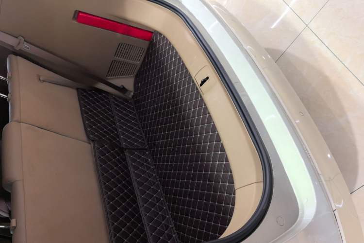 Used Buick GL8 2018 ES 28T Luxury Model China VI Standard
