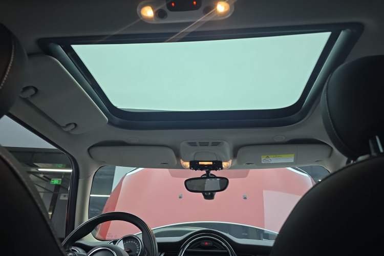 Used  MINI 2018 1.5T ONE PLUS Five-Door Edition
