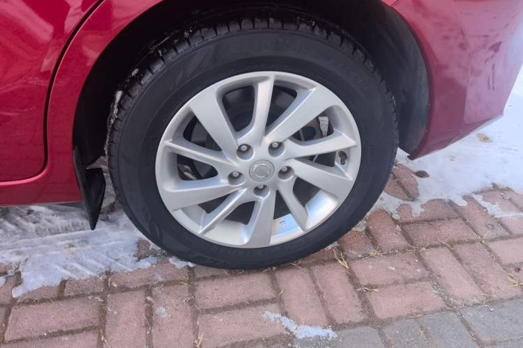 Used Nissan Tiida 2019 1.6L CVT Cool Edition China VI Standard