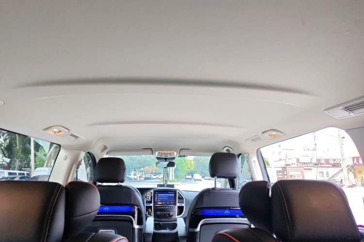 Used Mercedes-Benz Vito 2021 2.0T Elite Version 7 Seats
