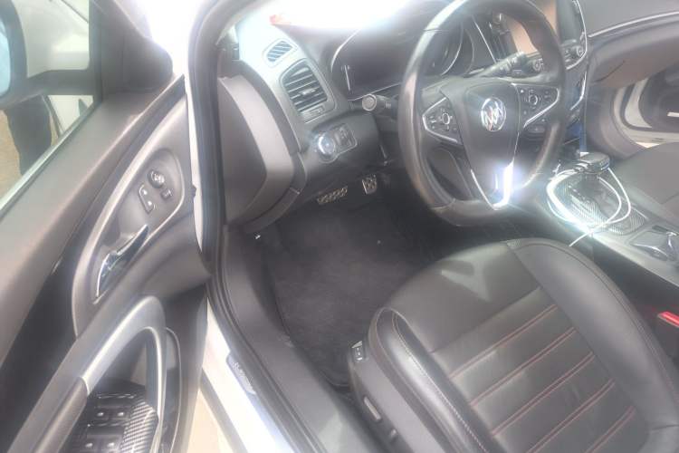 Used Buick Regal 2015 GS 2.0T Passionate Sport Edition
