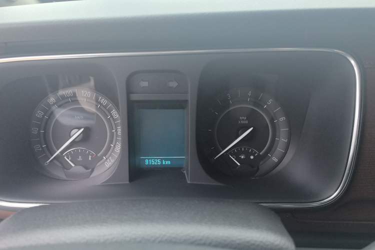 Used Buick GL8 2017 25S Luxury Version China V Standard
