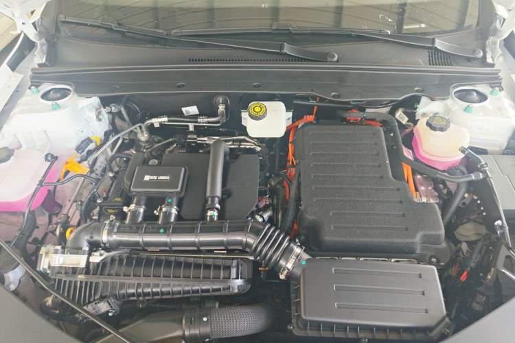 Used BYD Qin PLUS 2025 DM-i Smart Drive 55KM Leading Model
