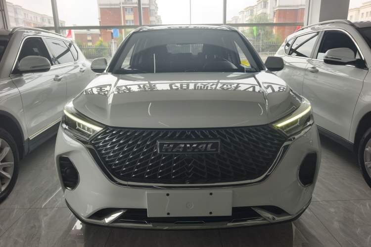 Used Haval M6 2023 PLUS 1.5T DCT Elite Smart Connectivity Model