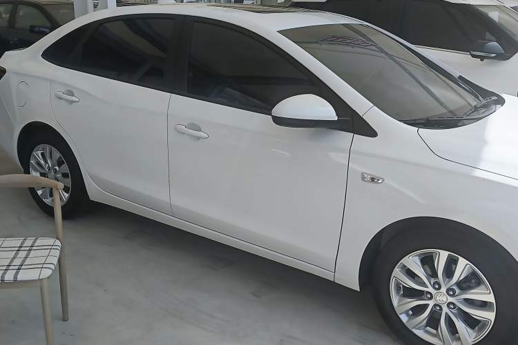 Used Buick GT 2018 15T Dual-Clutch Elite Model China V Standard
