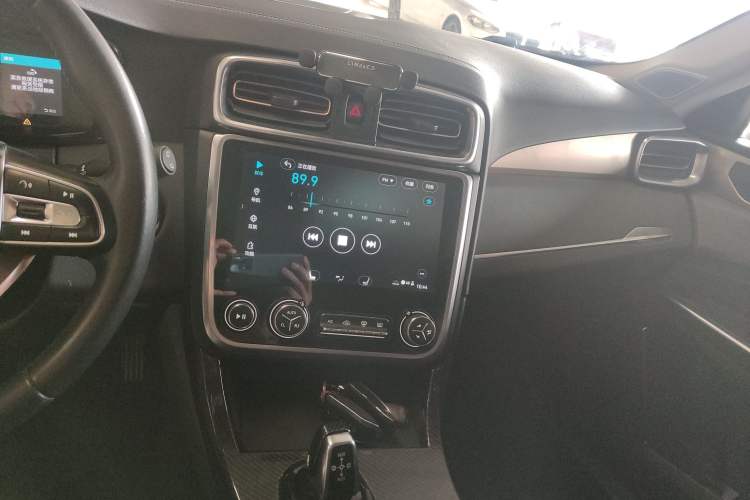 Used Lynk & Co 01 2017 2.0T Two-Wheel Drive Pro Edition
